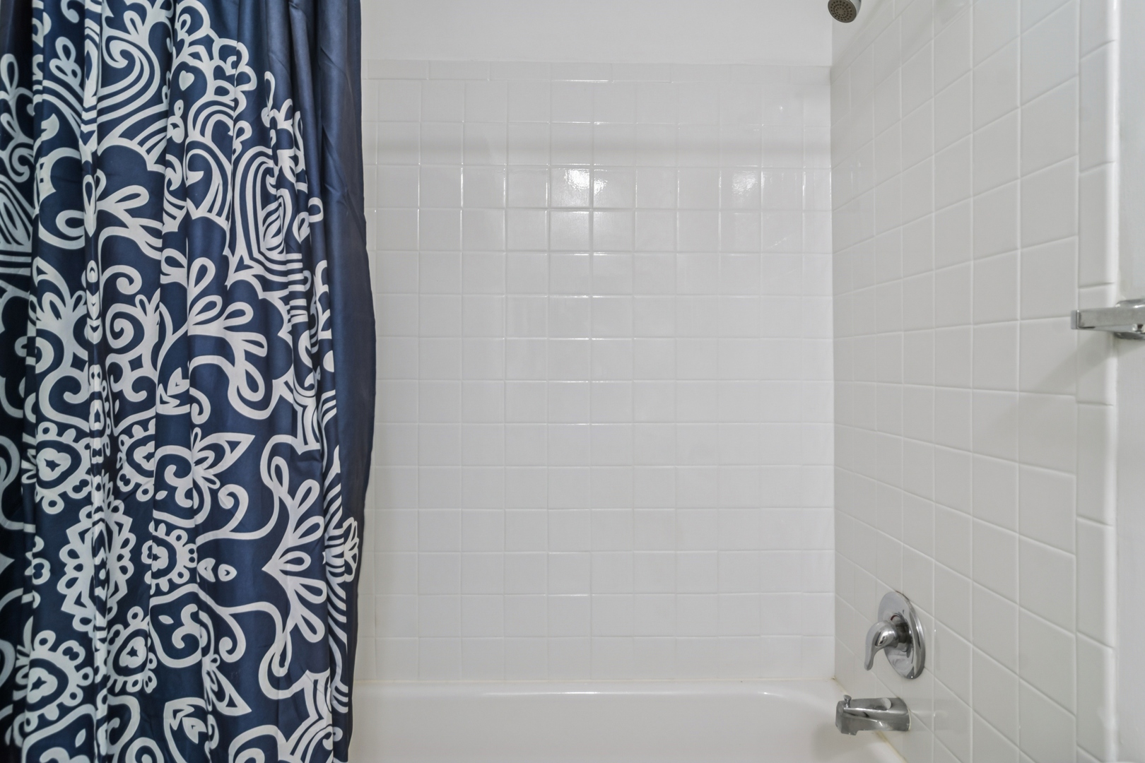 452 Harrison Court, Vernon Hills, IL 60061