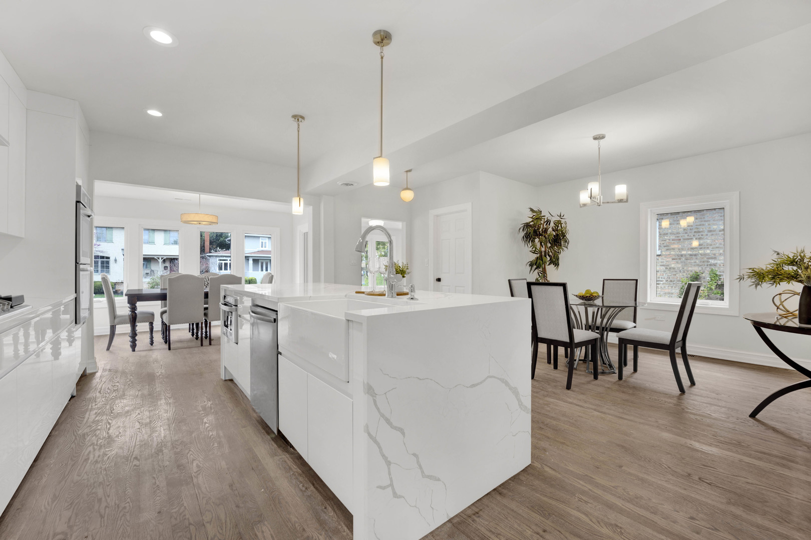 213 Ashland Avenue, River Forest, IL 60305