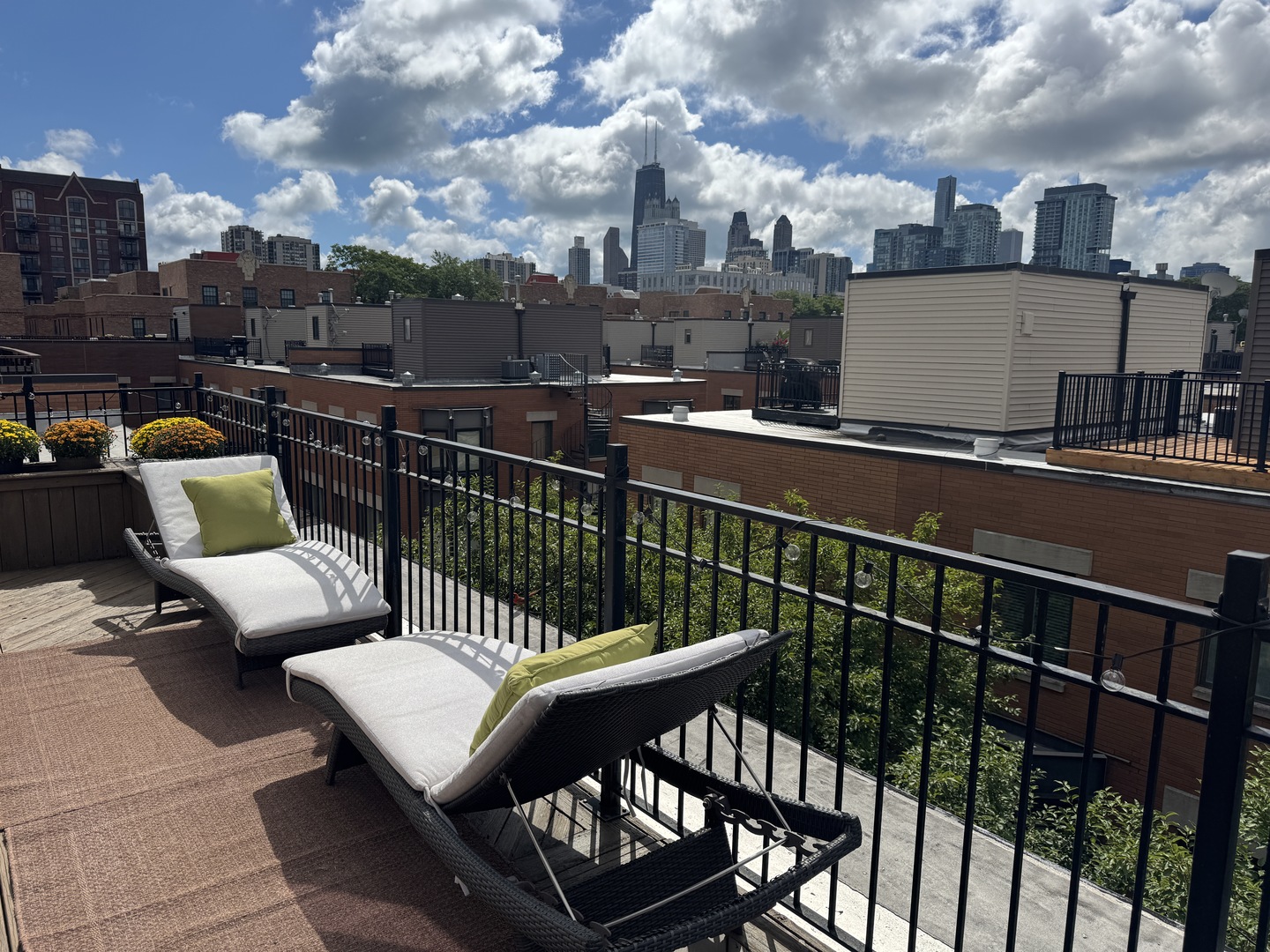 1447 N CLEVELAND Avenue #B, Chicago, IL 60610