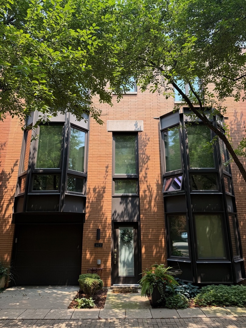 1447 N CLEVELAND Avenue #B, Chicago, IL 60610