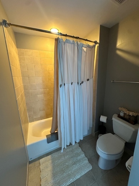 222 S Racine Avenue #408, Chicago, IL 60607