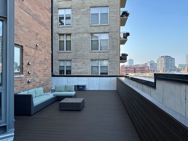 222 S Racine Avenue #408, Chicago, IL 60607