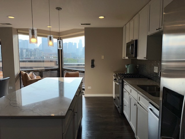 222 S Racine Avenue #408, Chicago, IL 60607
