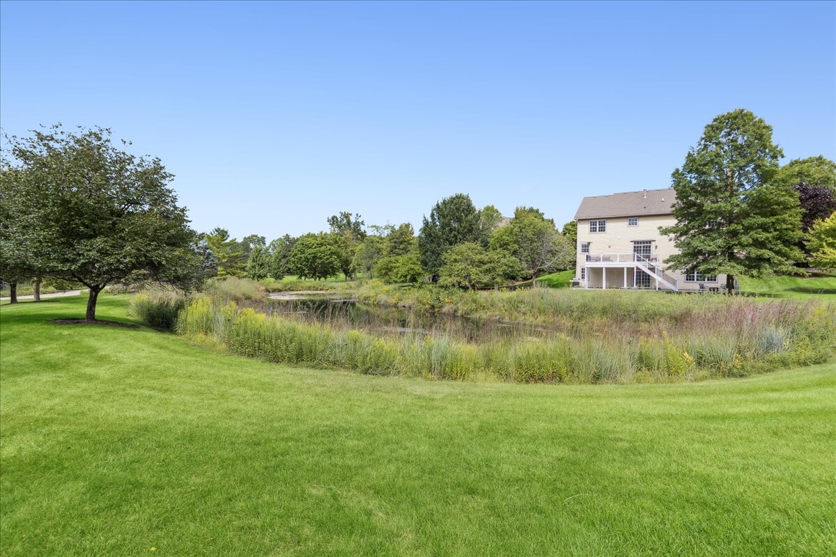 1432 Cascade Lane, Barrington, IL 60010