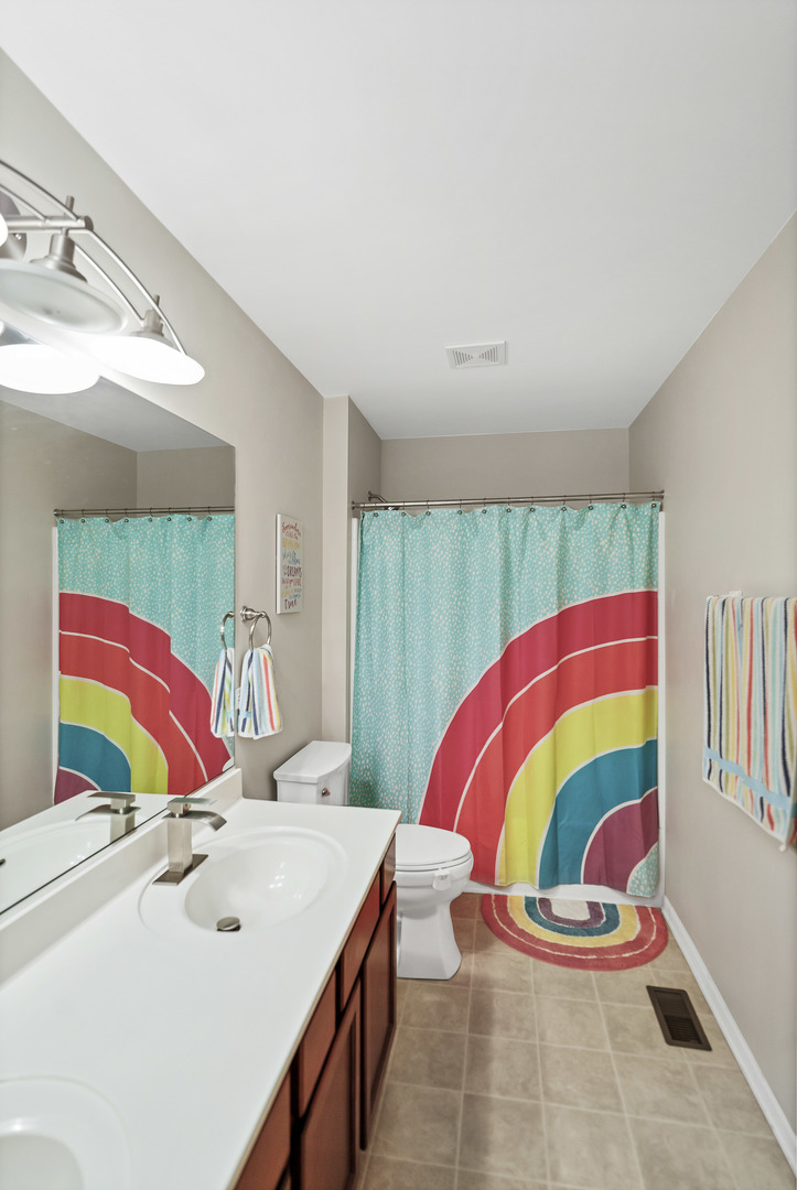 1551 Augusta Lane, Cary, IL 60013