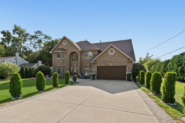 11918 S 69th Court, Palos Heights, IL 60463