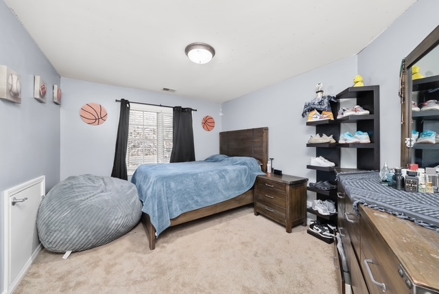 11918 S 69th Court, Palos Heights, IL 60463