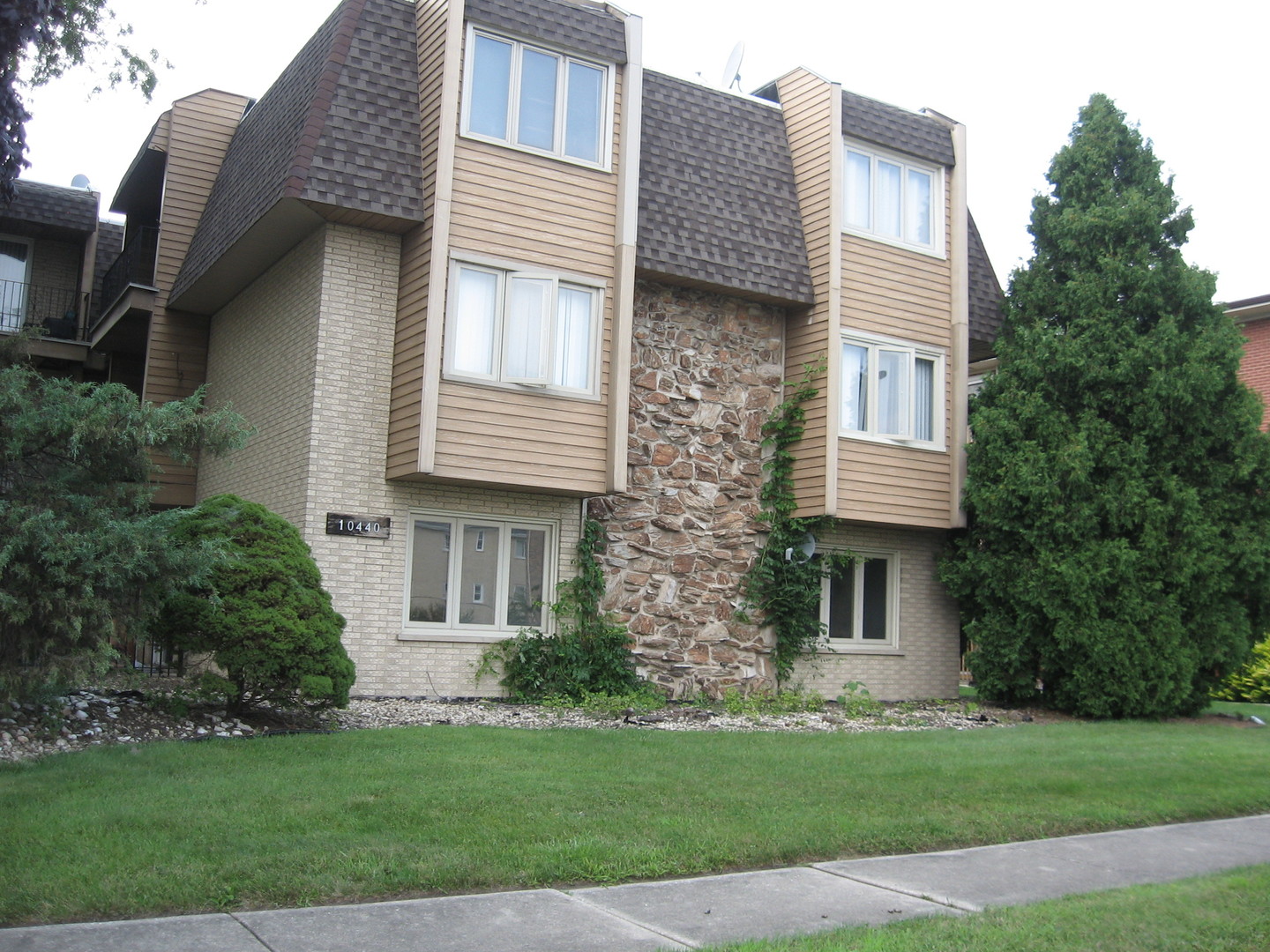 10440 S Mayfield Avenue #1A, Oak Lawn, IL 60453