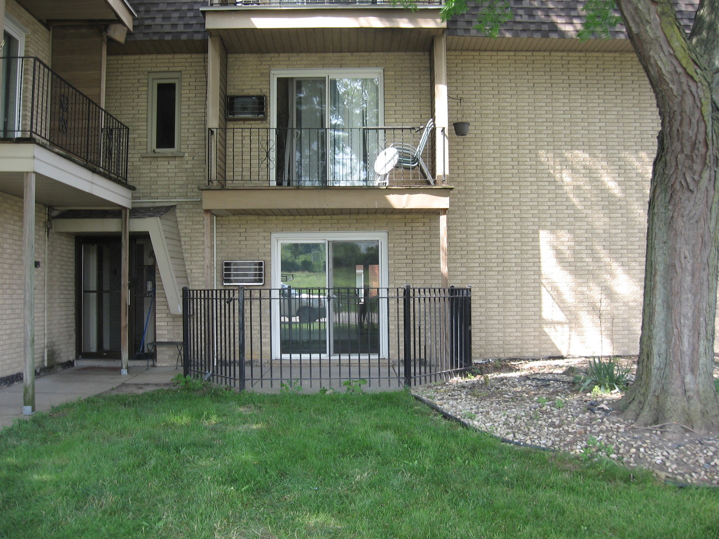 10440 S Mayfield Avenue #1A, Oak Lawn, IL 60453