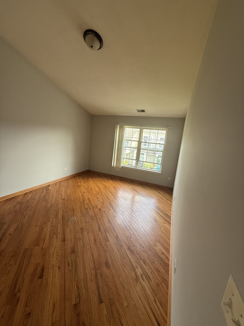 Naperville, IL 60564