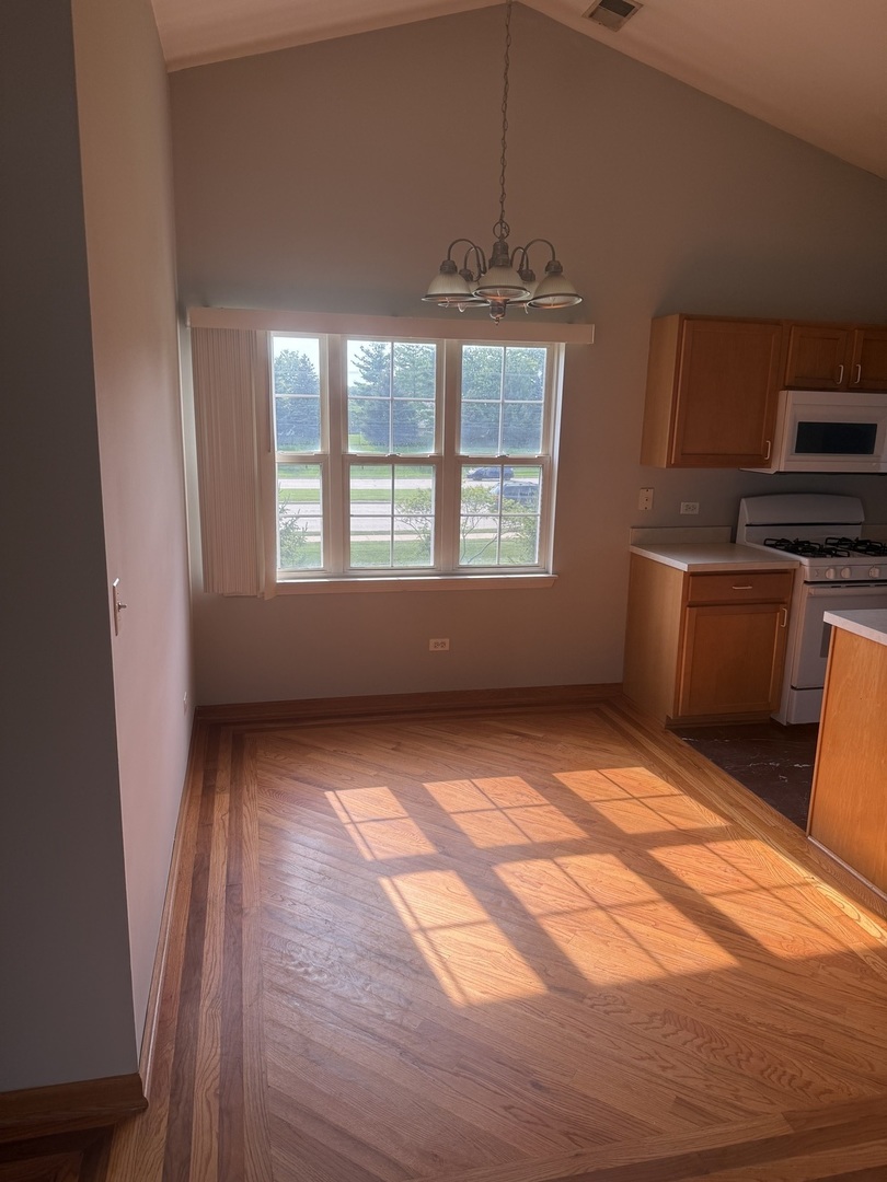 Naperville, IL 60564