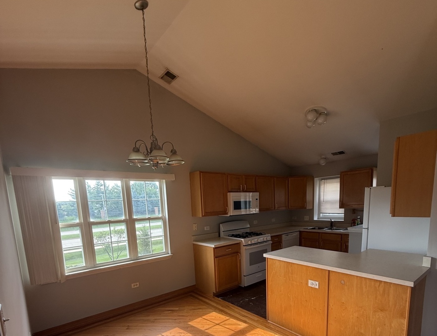 Naperville, IL 60564