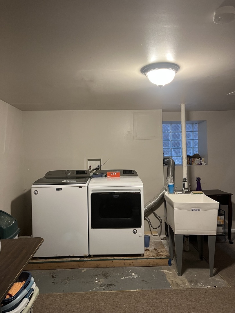 4050 W Cullerton Street, Chicago, IL 60623