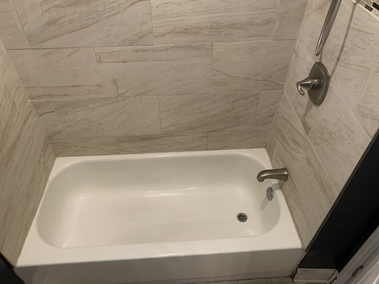 4733 W Gladys Avenue, Chicago, IL 60644