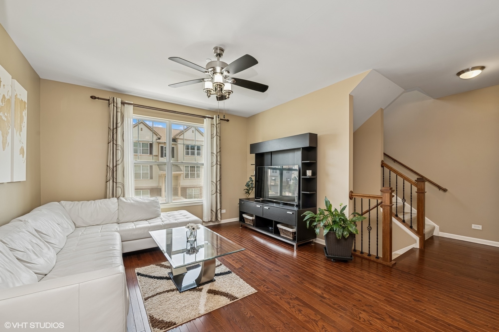 1245 Evergreen Avenue, Des Plaines, IL 60016