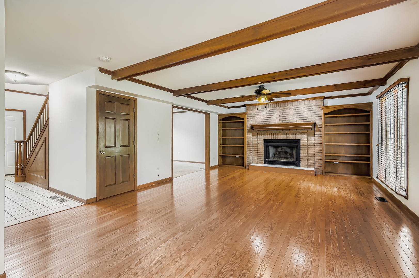 291 Carriage Court, Bolingbrook, IL 60490