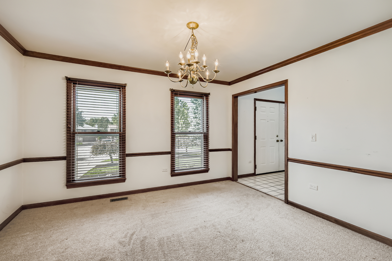291 Carriage Court, Bolingbrook, IL 60490