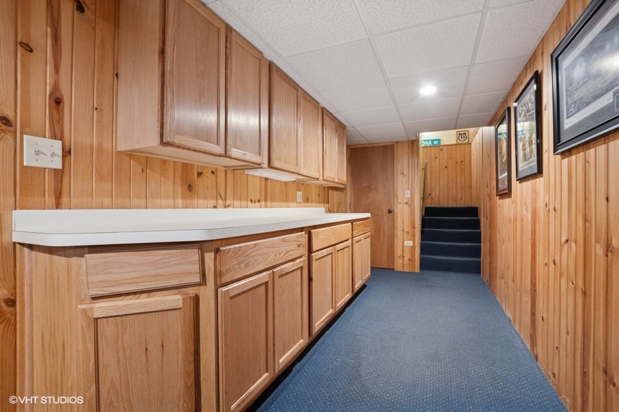 12646 S 69th Court, Palos Heights, IL 60463