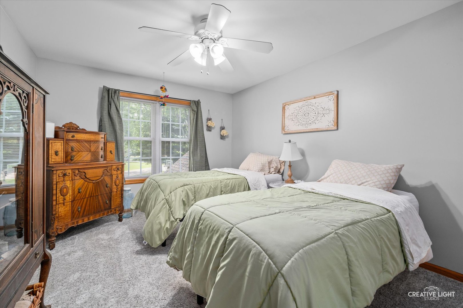925 Suzy Street, Lake Holiday, IL 60548