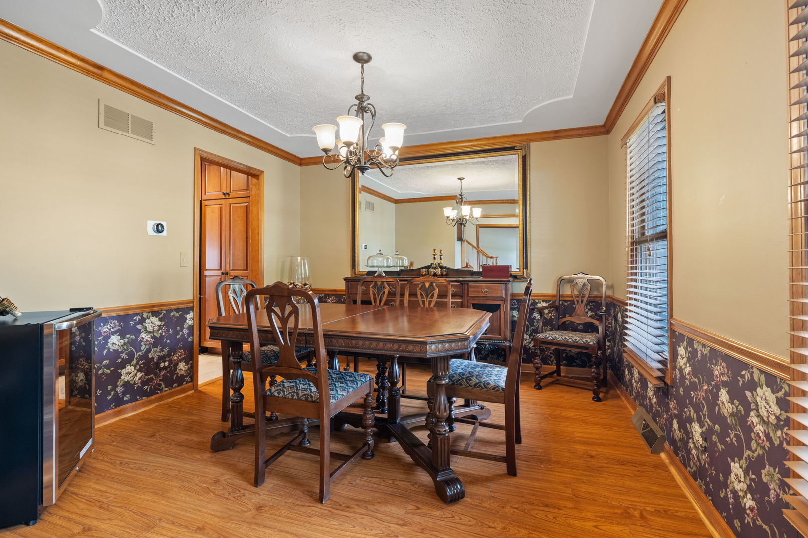 2305 Wyndham Court, Aurora, IL 60504