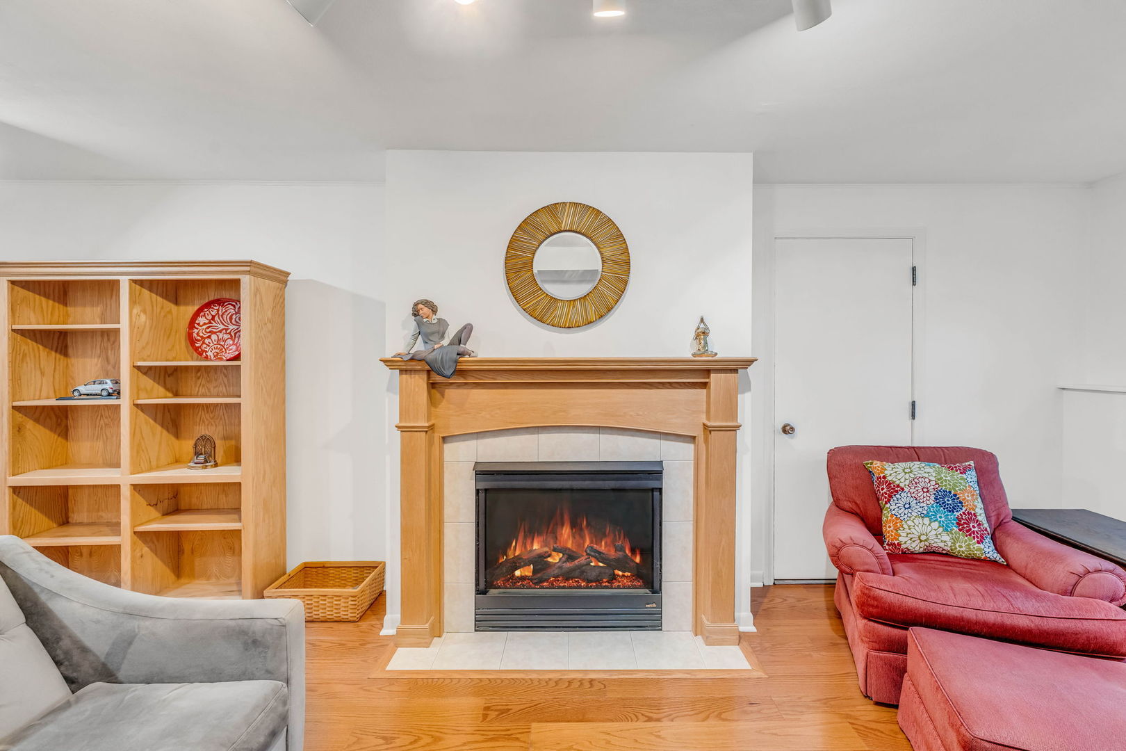 7629 Baimbridge Drive, Downers Grove, IL 60516