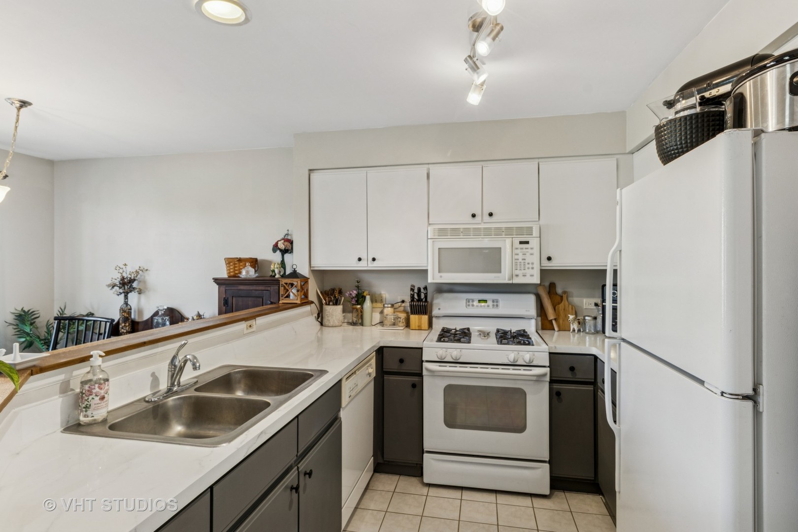 234 W Jennifer Lane #3-3, Palatine, IL 60067