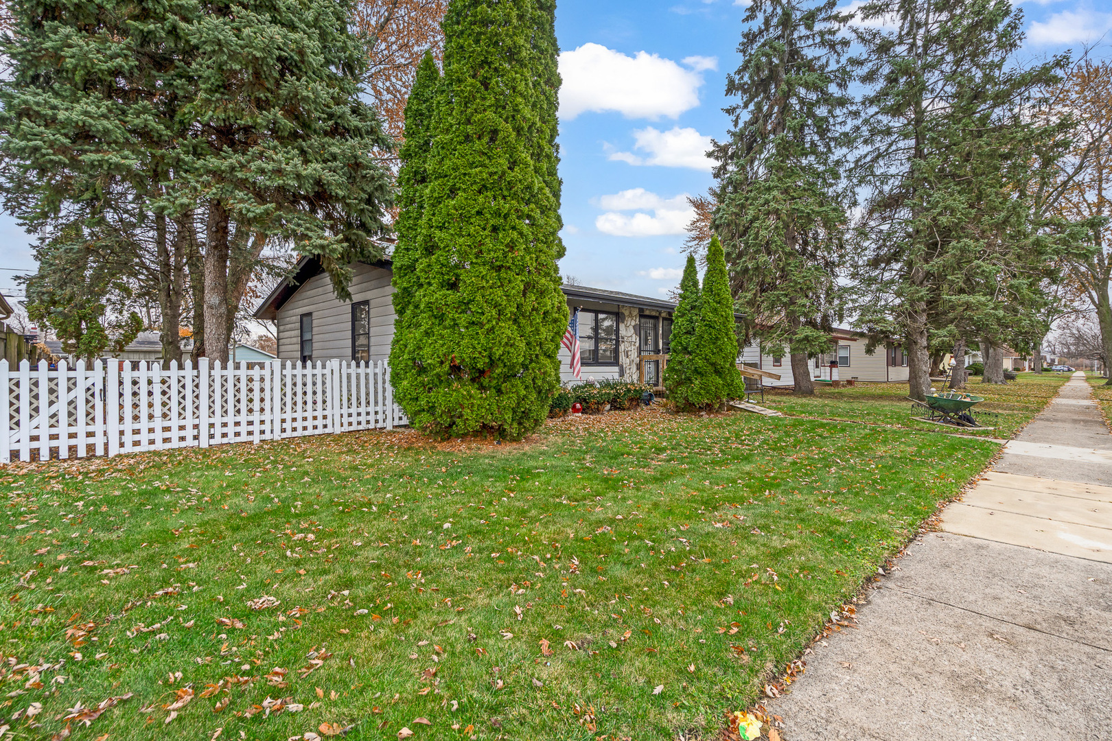 14825 S Troy Avenue, Posen, IL 60469