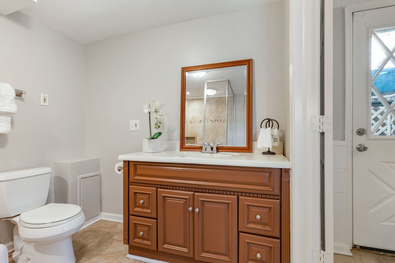 1325 Douglas Avenue, Montgomery, IL 60538