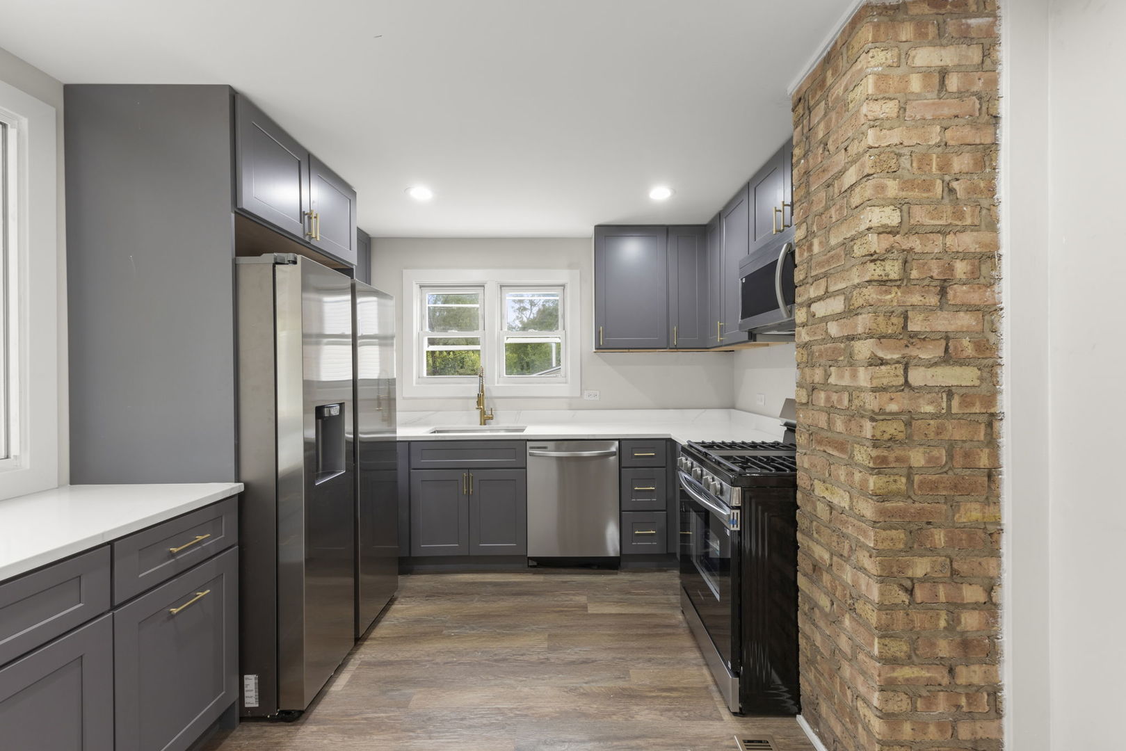 15115 Cicero Avenue, Oak Forest, IL 60452