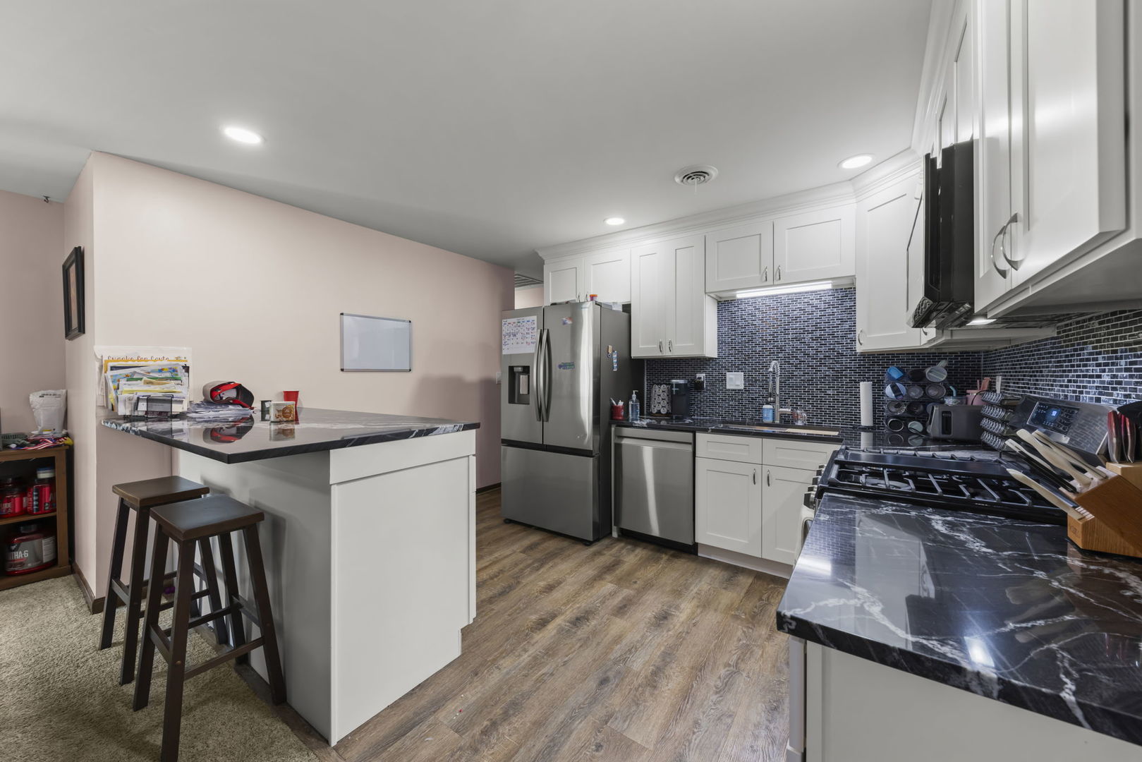 2311 Greenleaf Court, Aurora, IL 60506
