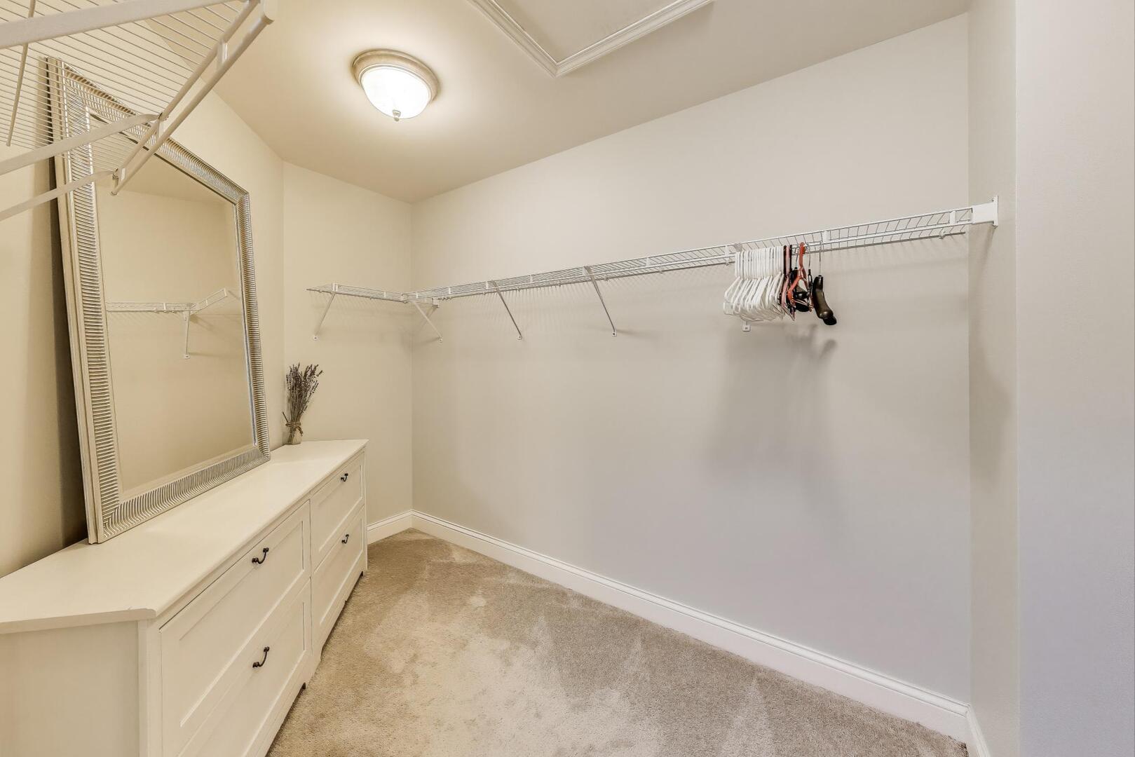 613 KINNEAR Cove, Inverness, IL 60010
