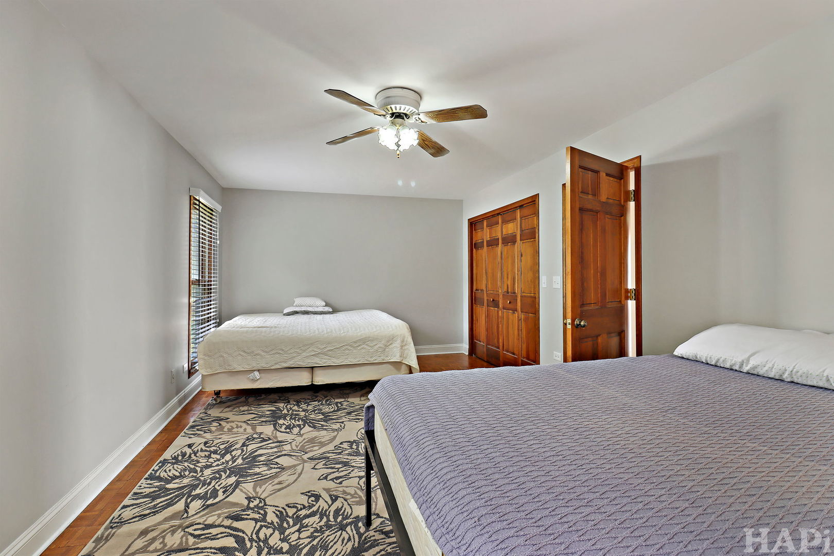 215 S Northwest Highway, Cary, IL 60013