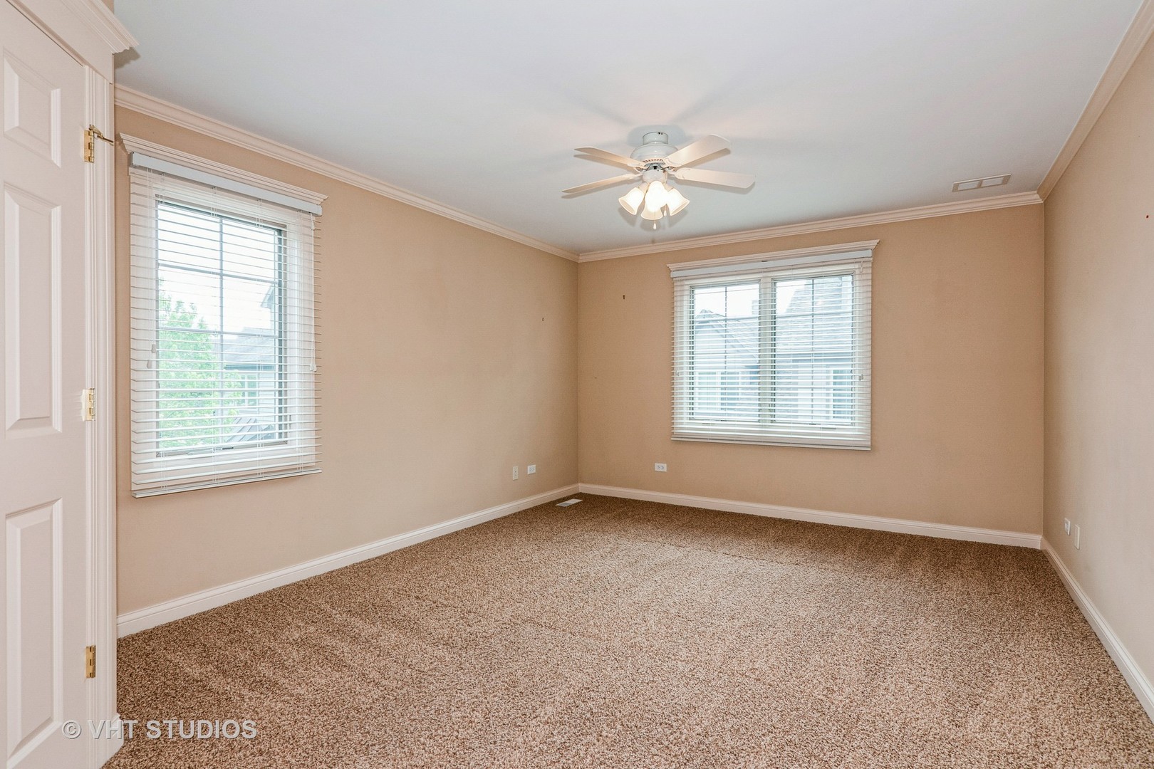 1803 RIZZI Lane, Bartlett, IL 60103