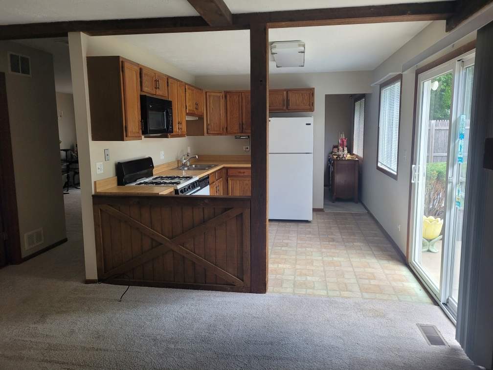 2S601 Cynthia Court, Warrenville, IL 60555