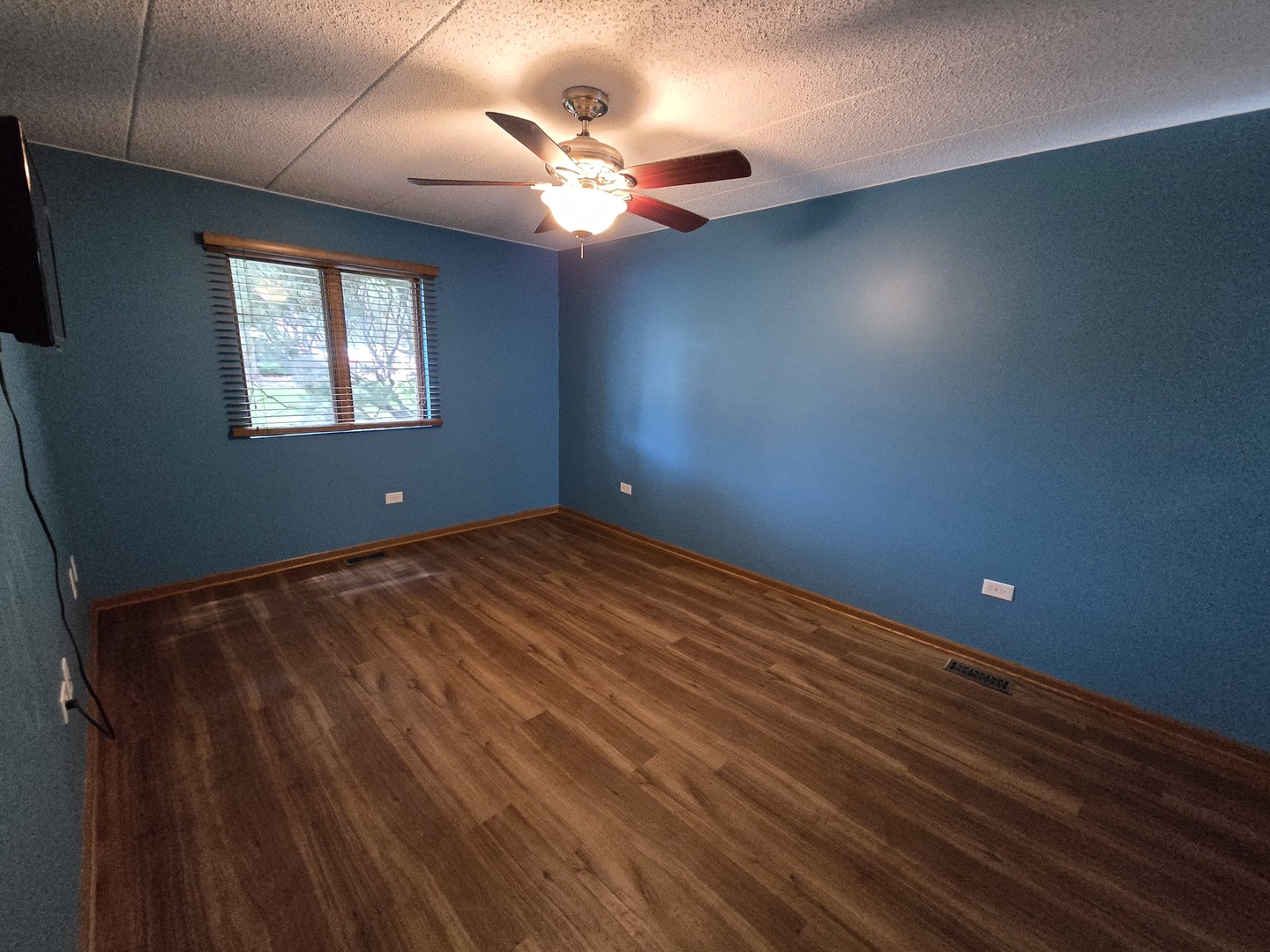 10512 Ridge Cove Drive #13C, Chicago Ridge, IL 60415