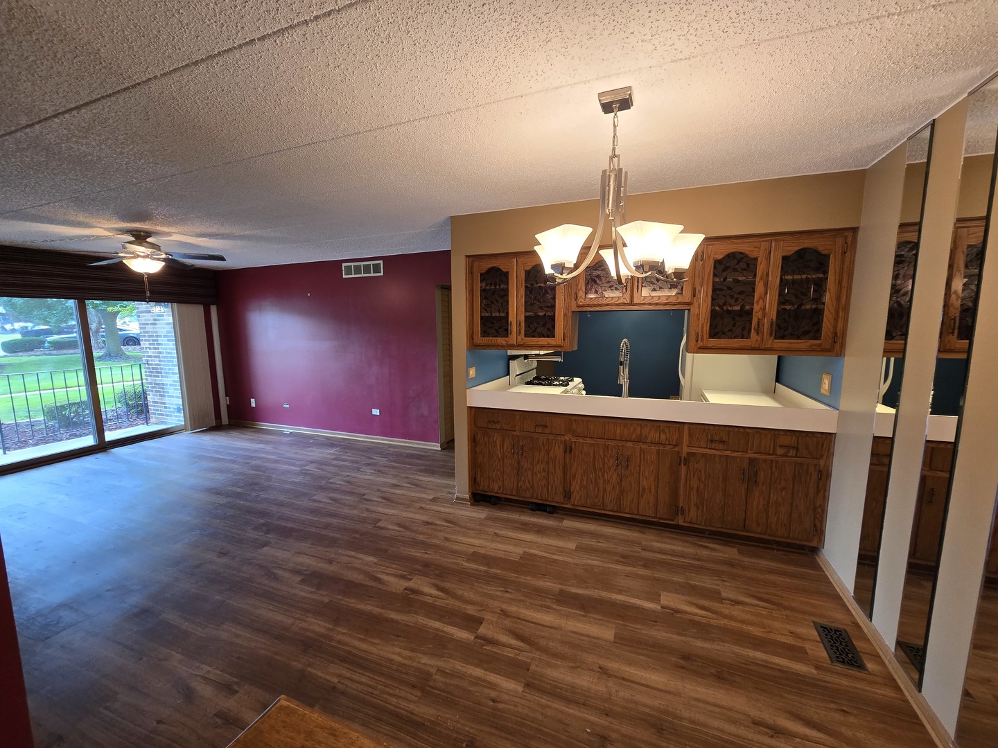 10512 Ridge Cove Drive #13C, Chicago Ridge, IL 60415