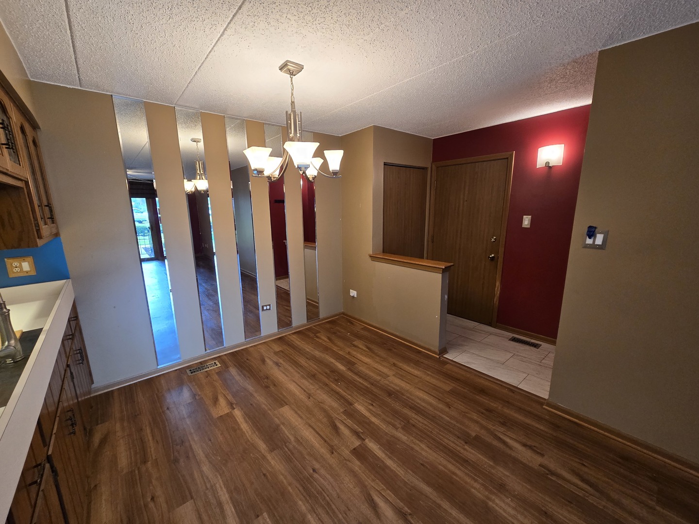 10512 Ridge Cove Drive #13C, Chicago Ridge, IL 60415
