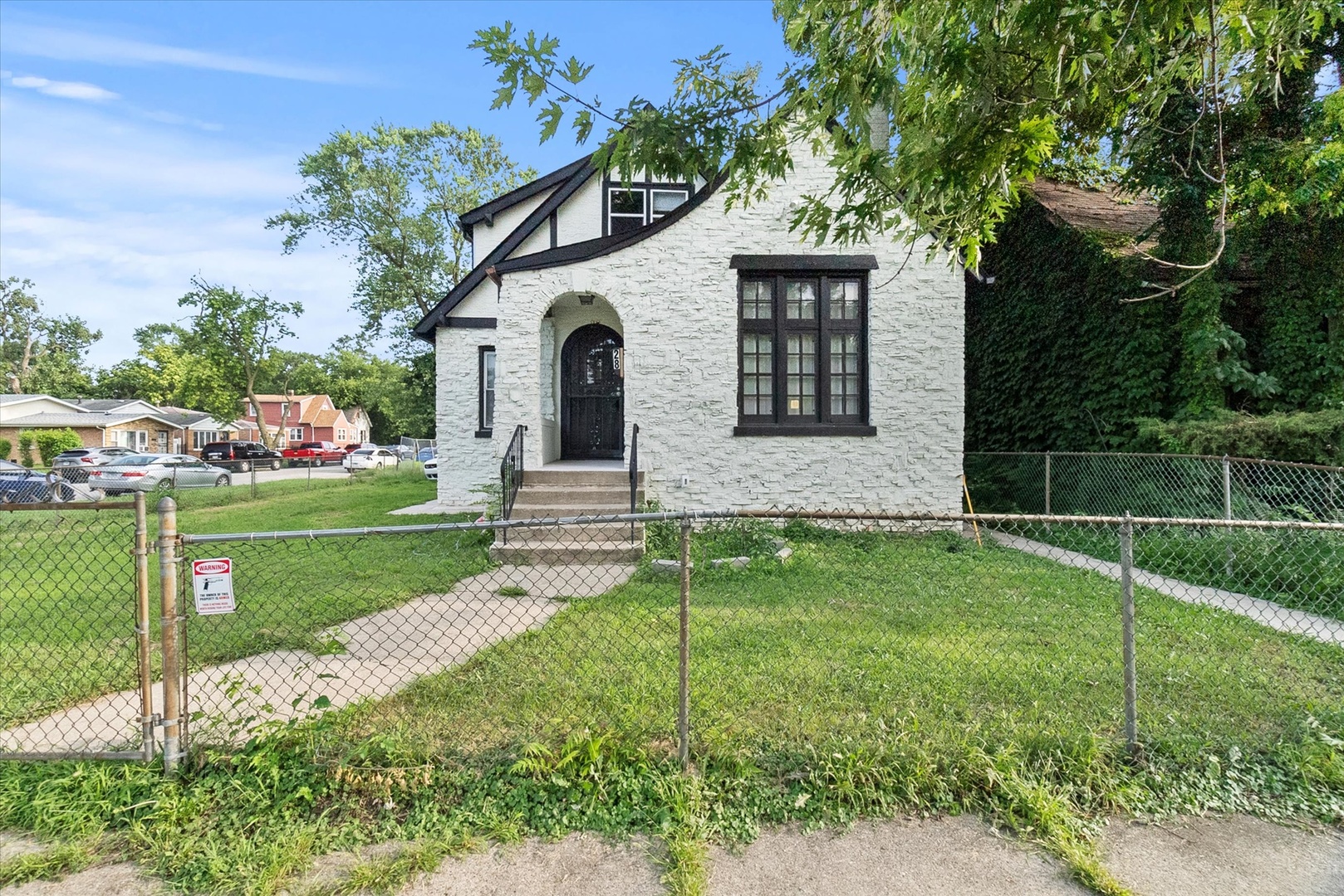 28 E 157th Street, Harvey, IL 60426