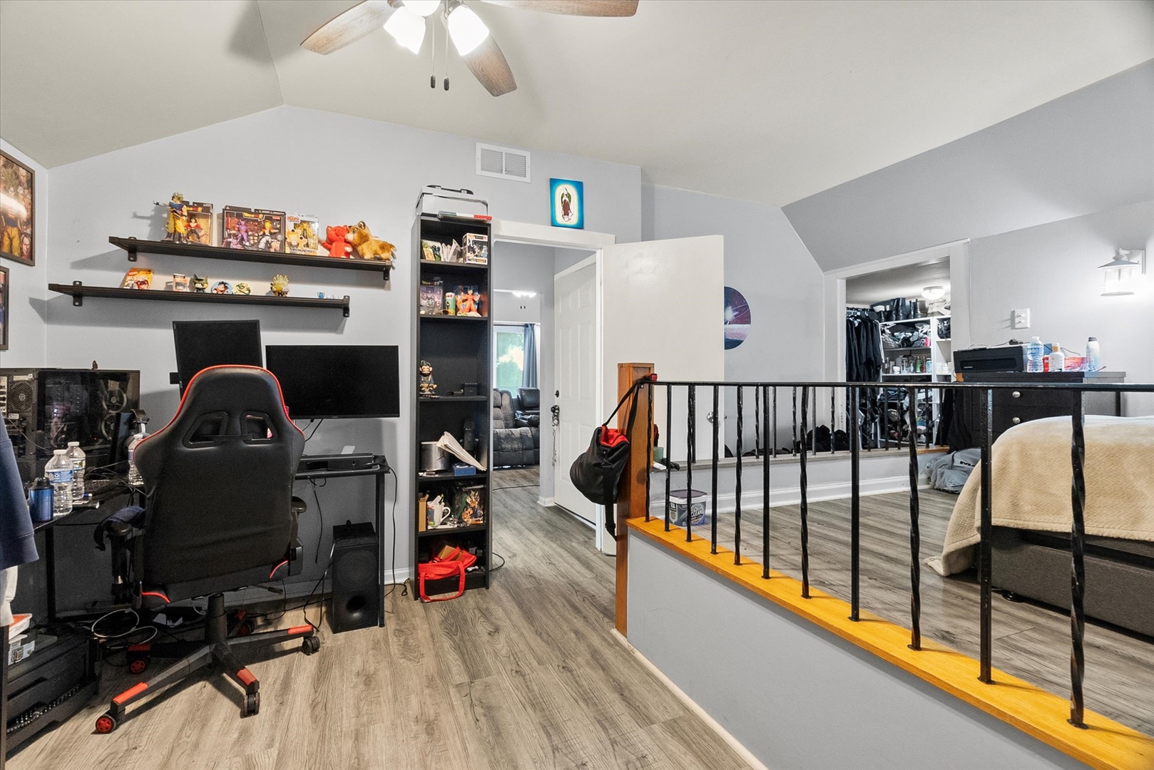 28 E 157th Street, Harvey, IL 60426