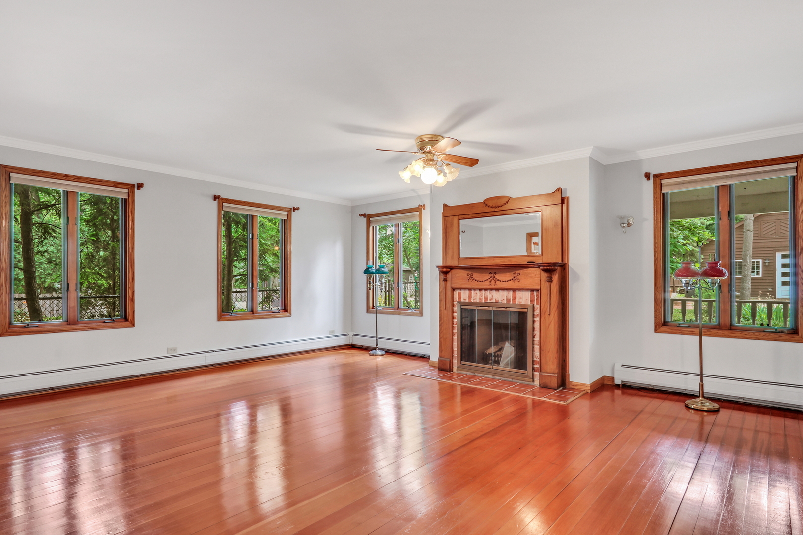 22806 W Loon Lake Boulevard, Antioch, IL 60002