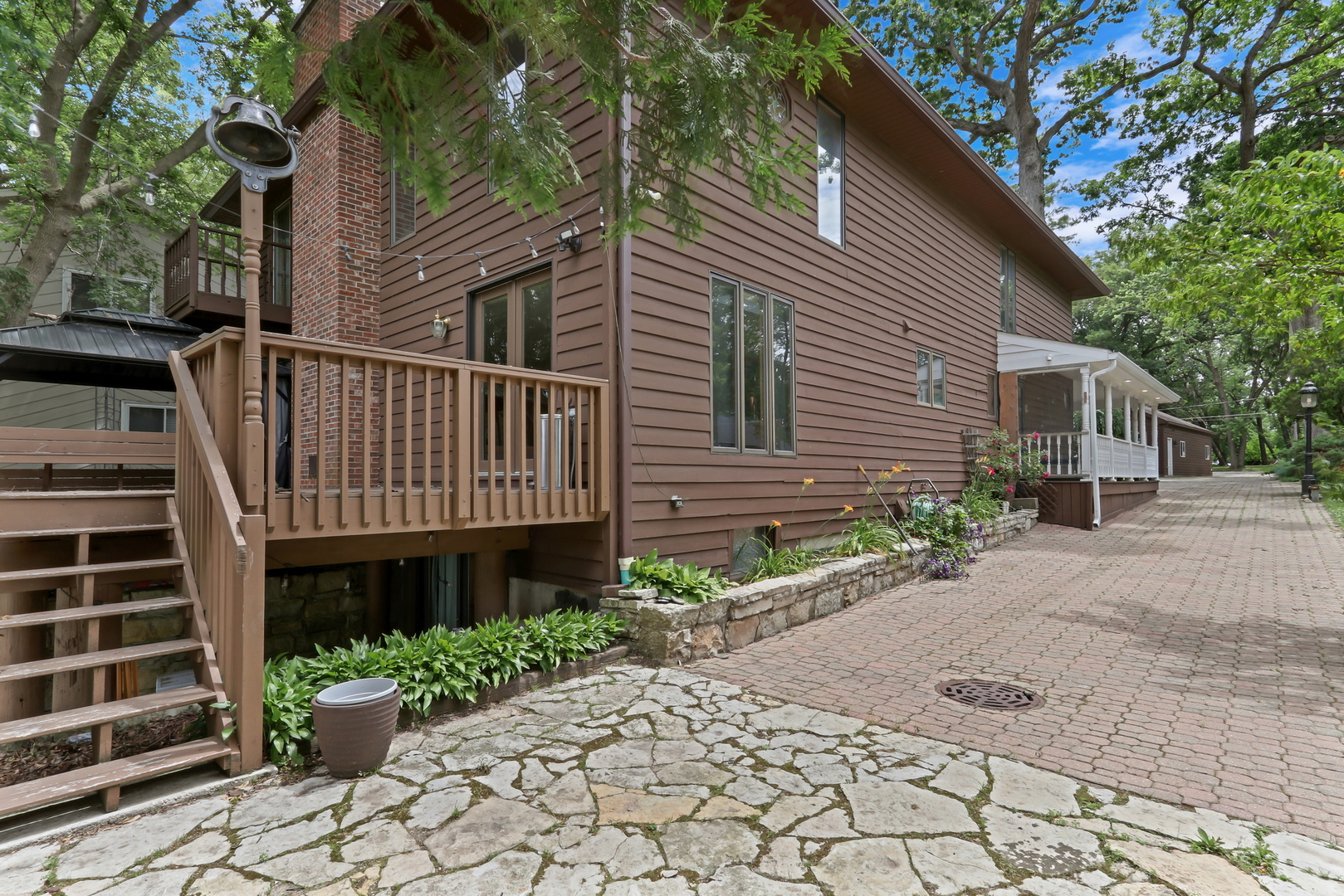22806 W Loon Lake Boulevard, Antioch, IL 60002