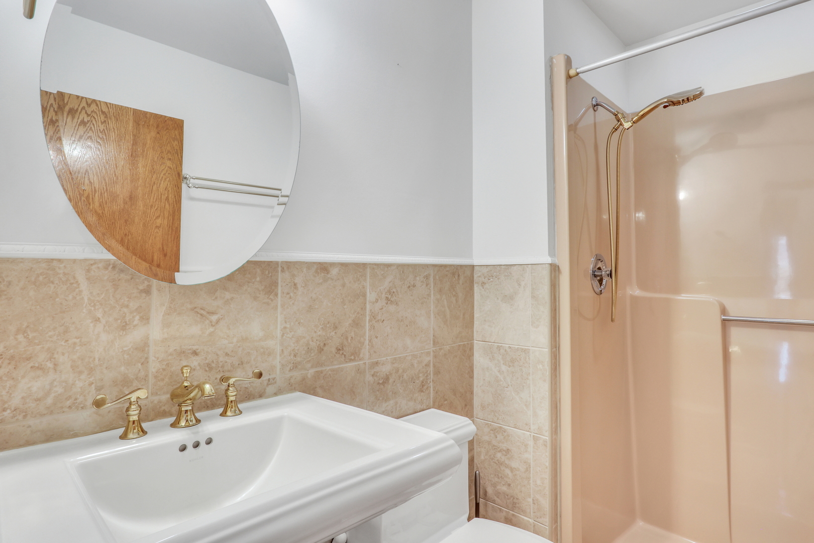 22806 W Loon Lake Boulevard, Antioch, IL 60002