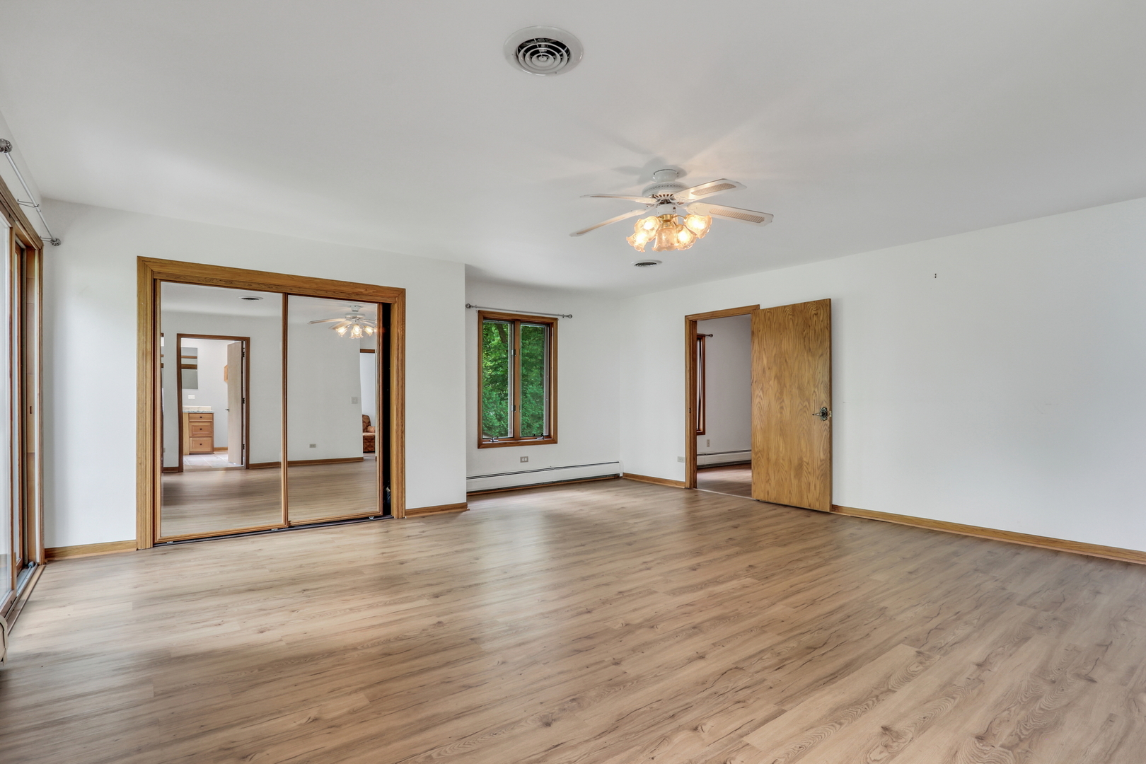 22806 W Loon Lake Boulevard, Antioch, IL 60002