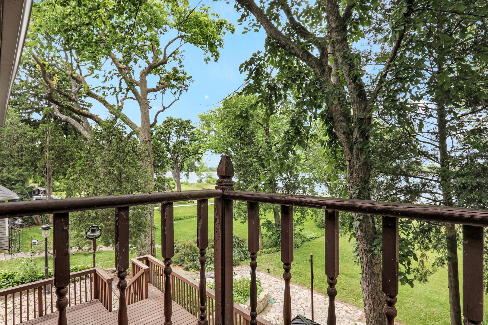 22806 W Loon Lake Boulevard, Antioch, IL 60002