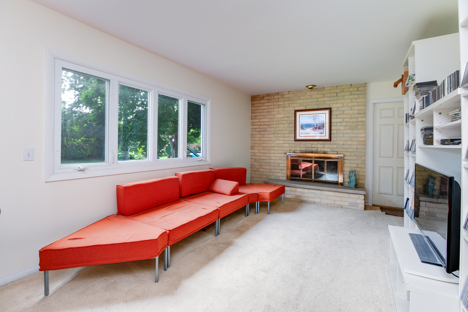 1565 N Summit Street, Wheaton, IL 60187