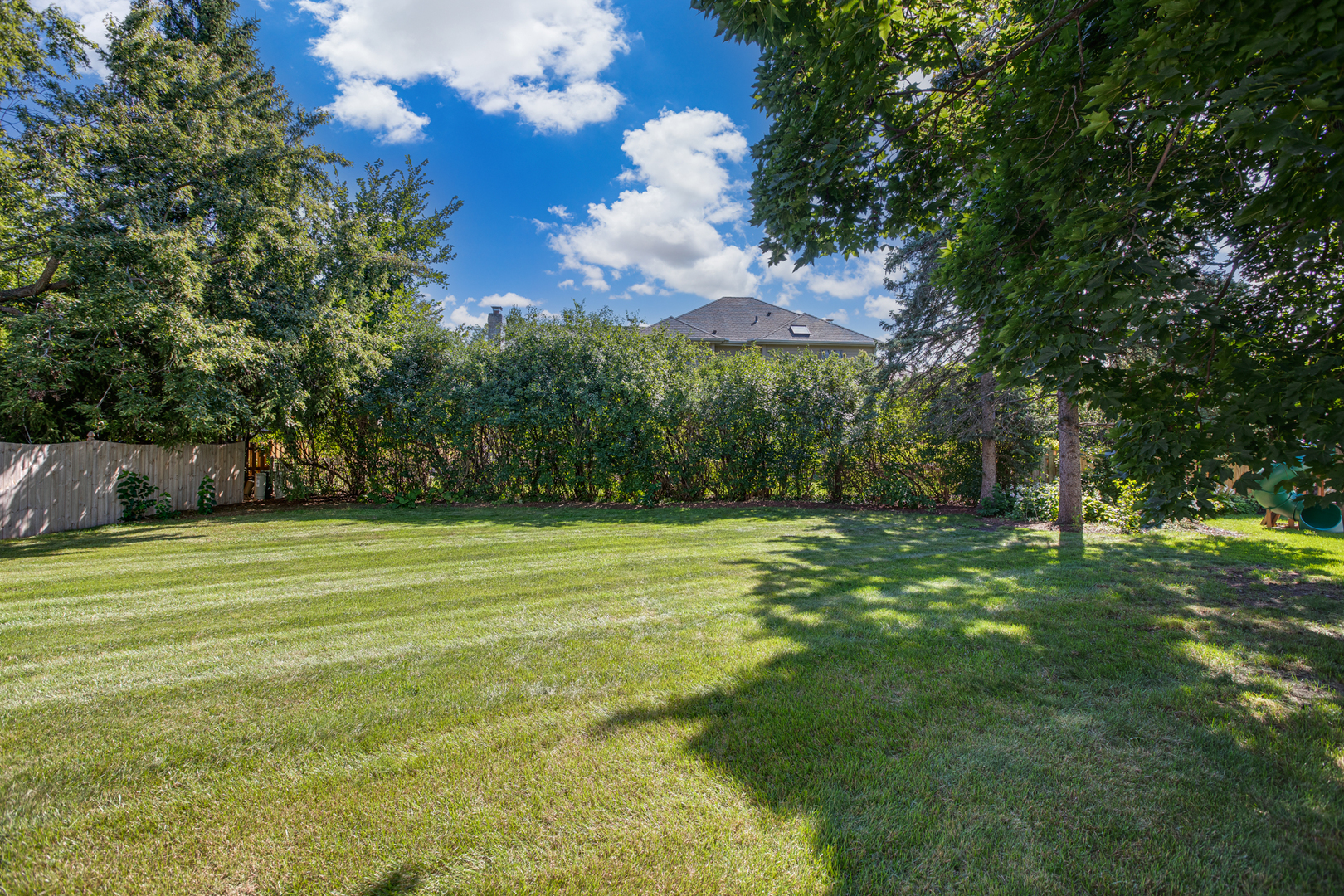 1565 N Summit Street, Wheaton, IL 60187