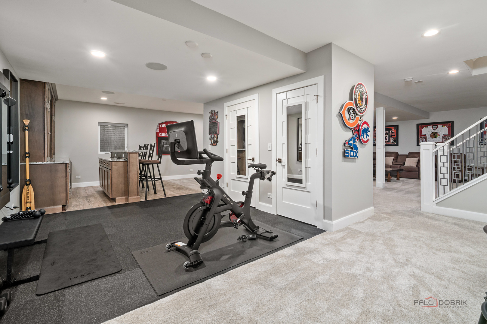 14436 Greenfield Court, Green Oaks, IL 60048