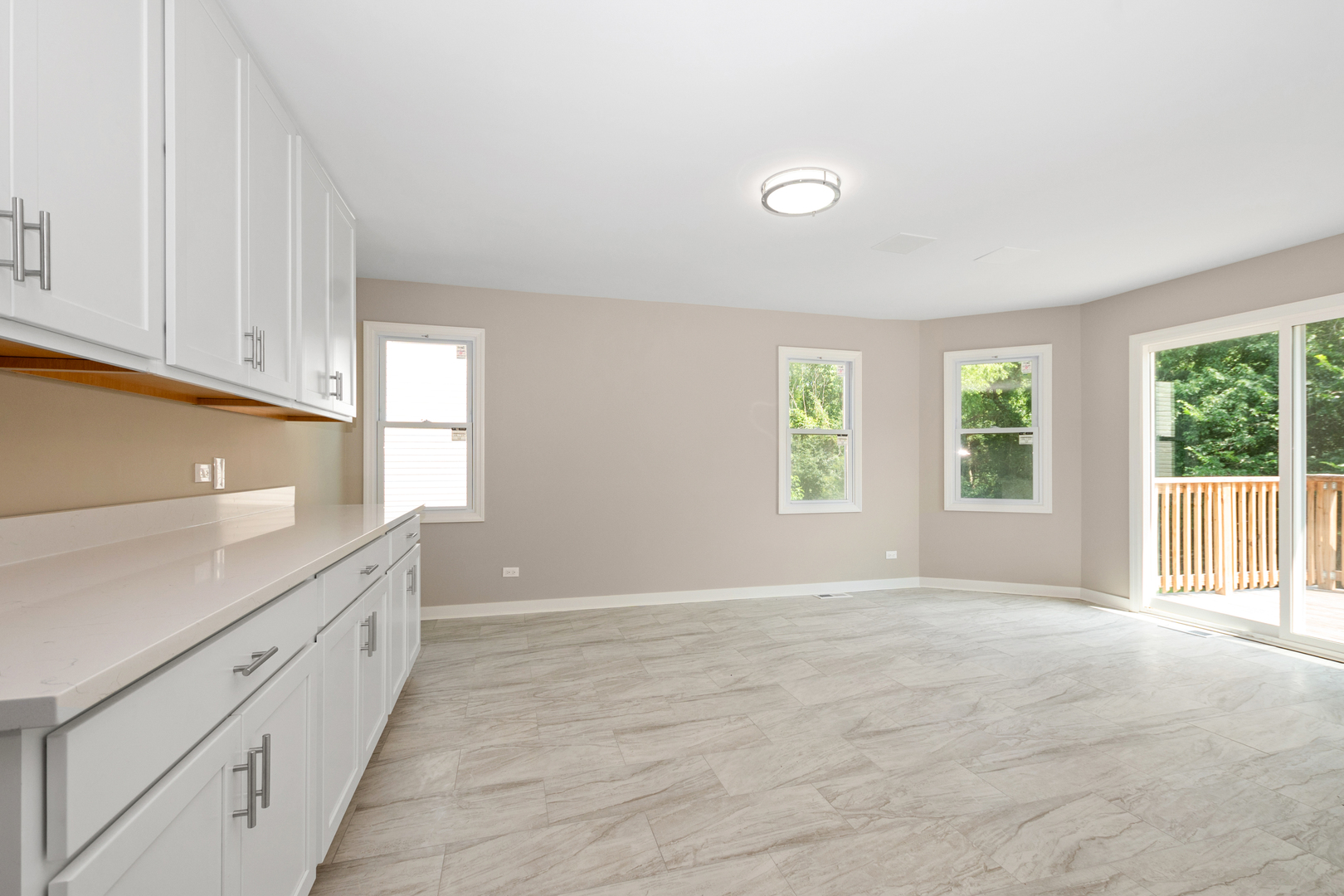 3713 Dewey Avenue, Richton Park, IL 60471