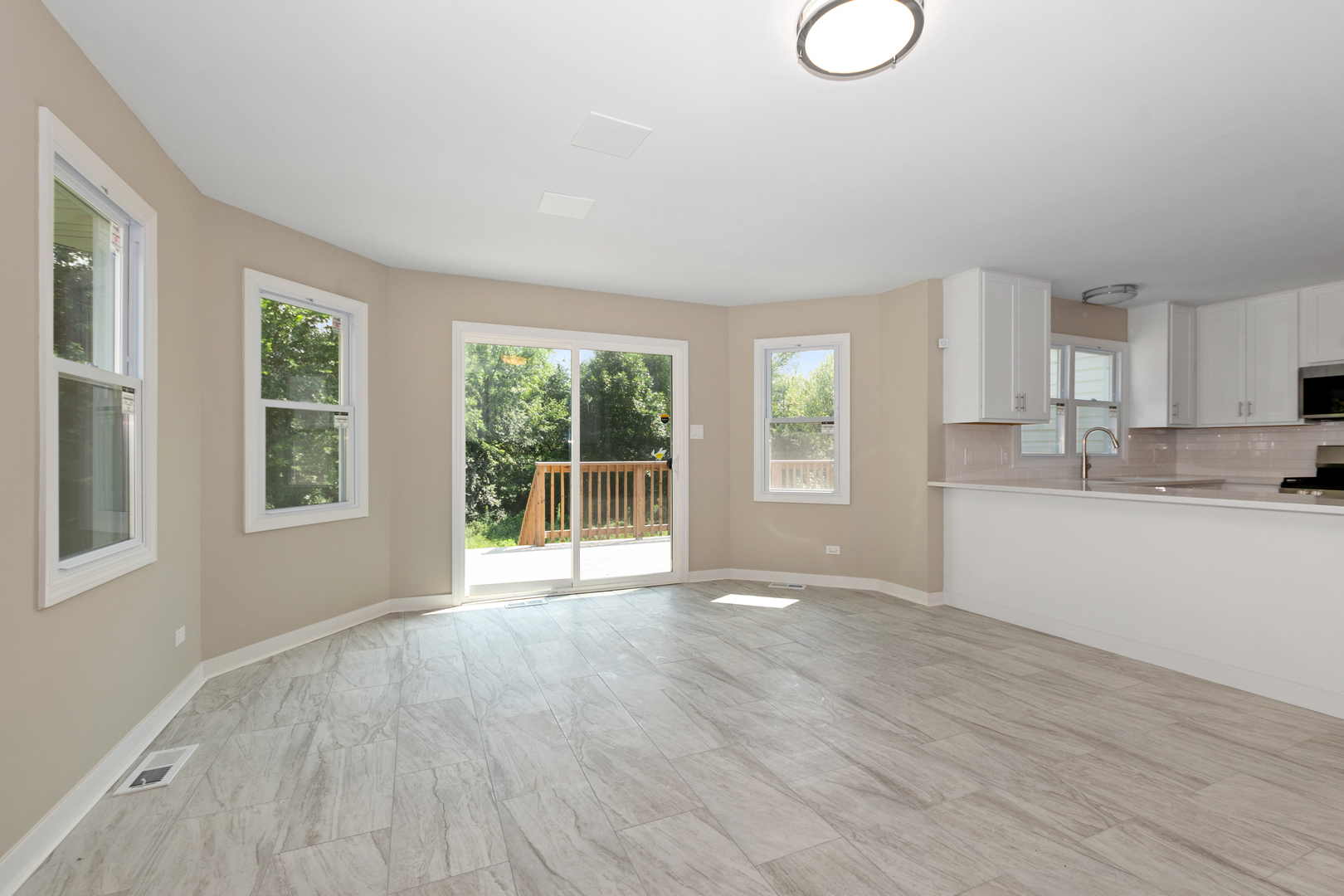 3713 Dewey Avenue, Richton Park, IL 60471
