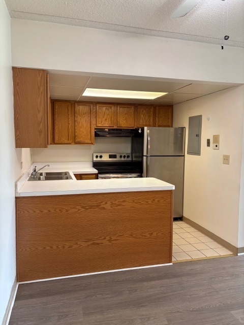 240 Springhill Drive #311, Roselle, IL 60172